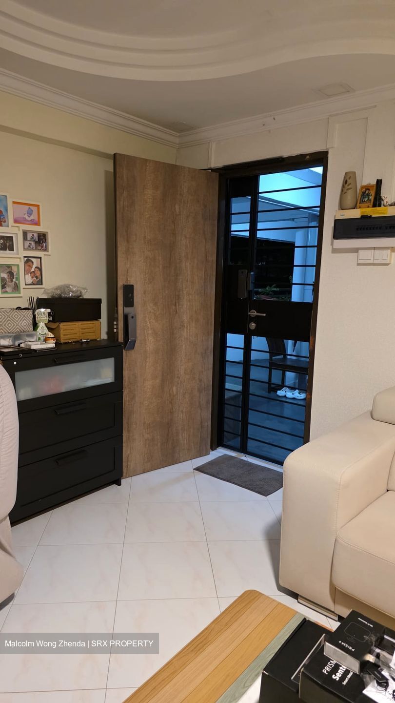Blk 175 Kebun Baru Link 1 (Ang Mo Kio), HDB 4 Rooms #585049901